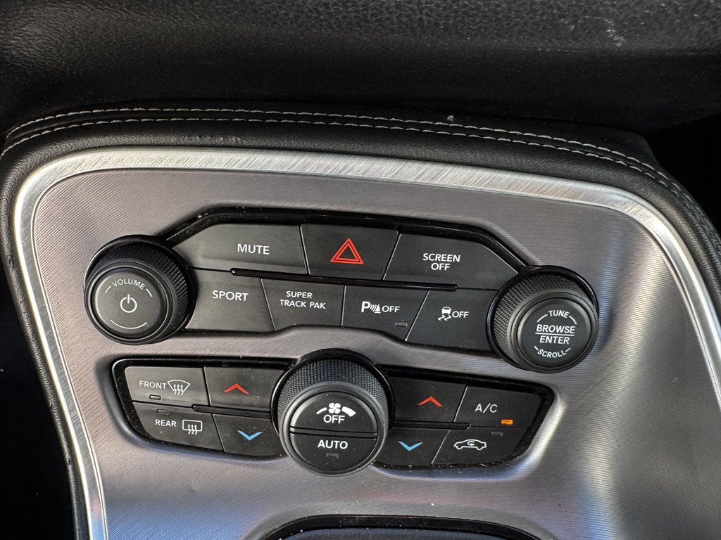 2022 Dodge Challenger - $15,990