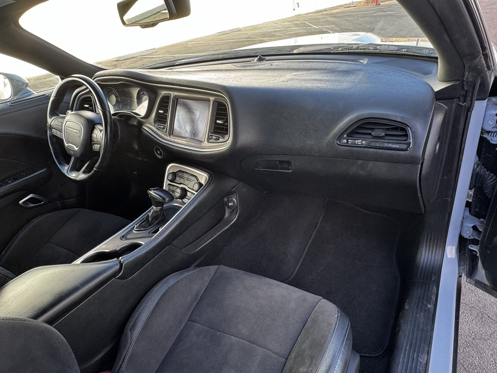 2022 Dodge Challenger - $15,990