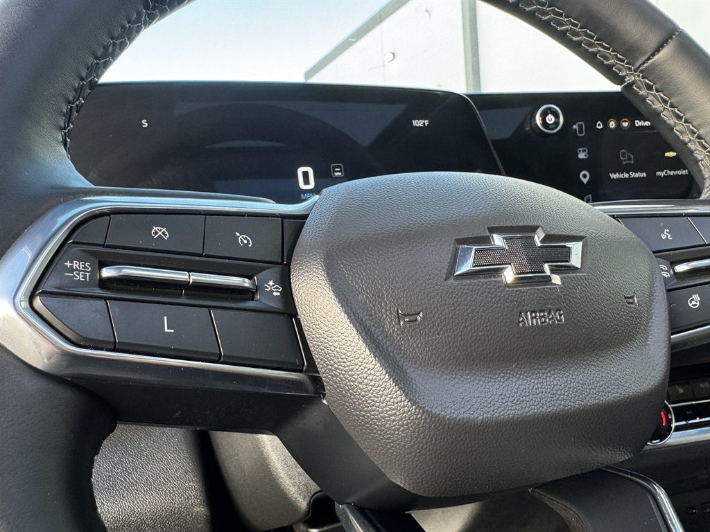 2025 Chevrolet Equinox - $21,990
