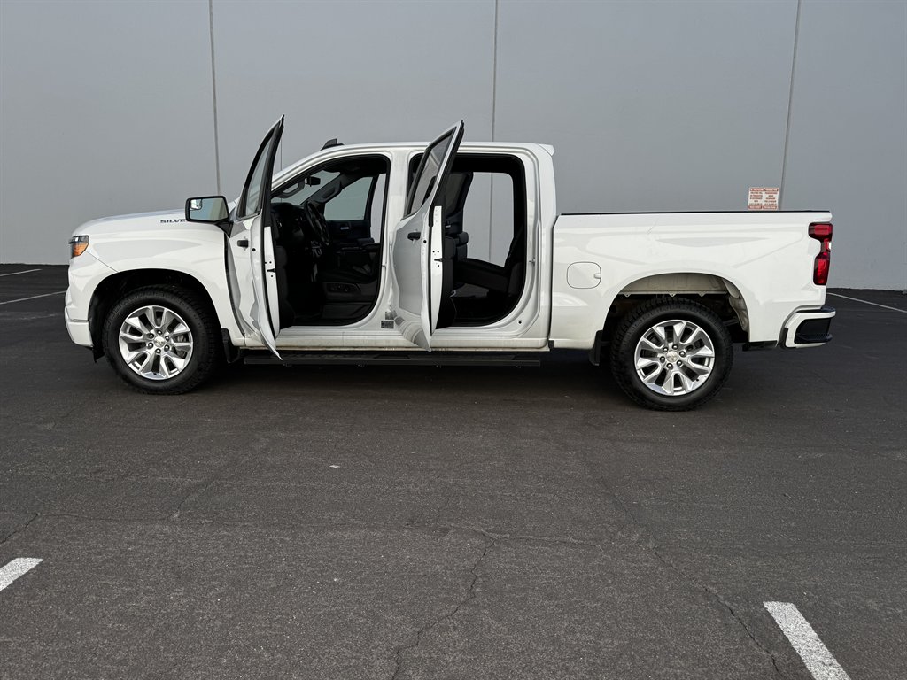 2024 Chevrolet Silverado 1500 - $22,990