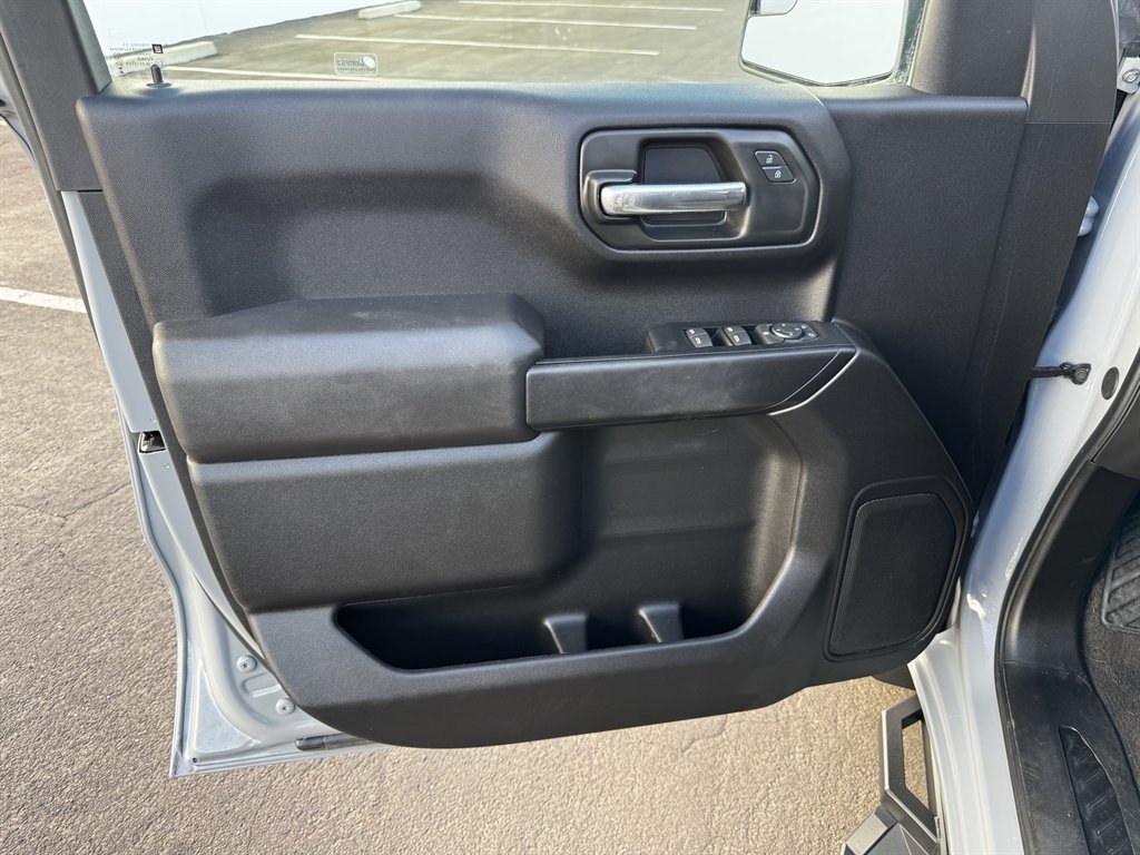 2024 Chevrolet Silverado 1500 4x4 - $24,990