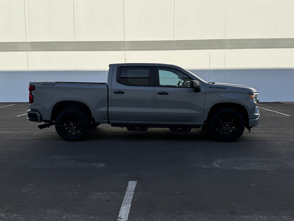 2024 Chevrolet Silverado 1500 4x4 - $24,990