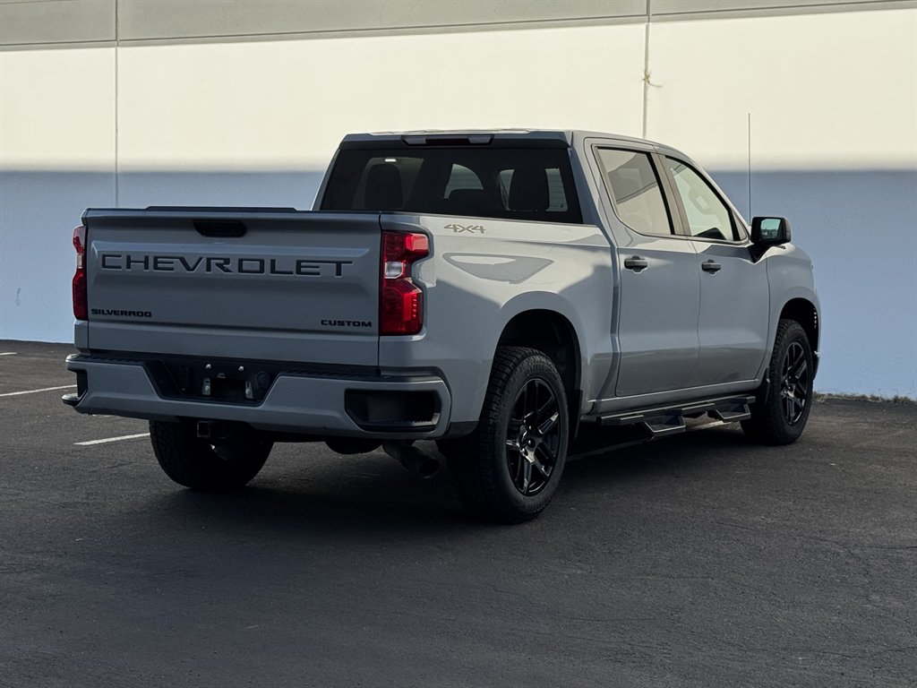 2024 Chevrolet Silverado 1500 4x4 - $24,990