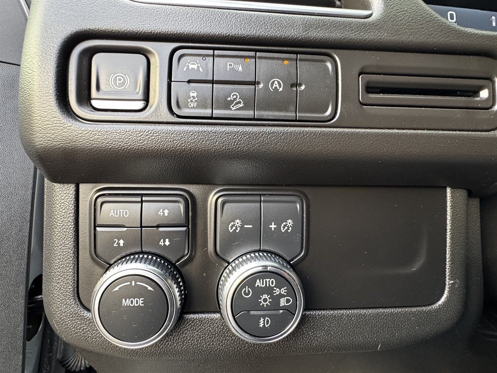 2024 GMC Yukon - $54,990