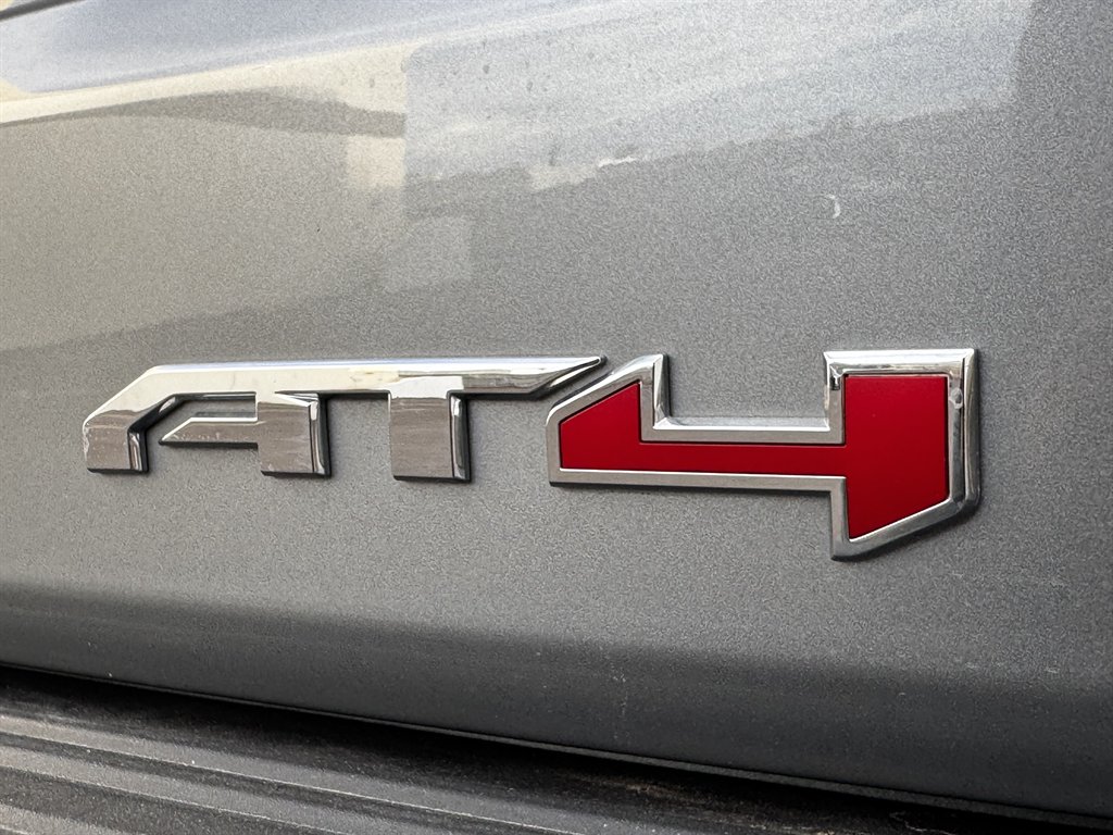 2024 GMC Yukon - $54,990