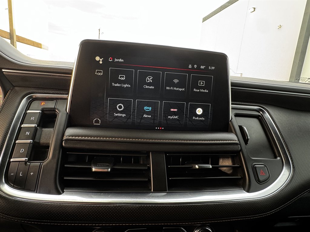 2024 GMC Yukon - $54,990