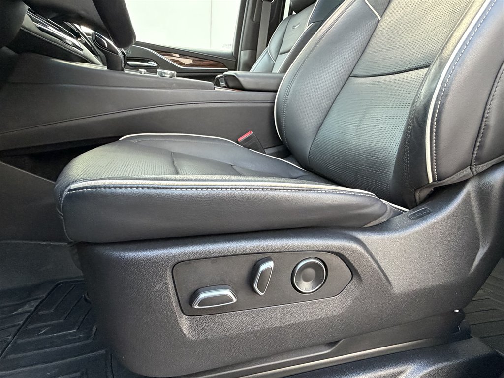 2023 Cadillac Escalade - $58,990