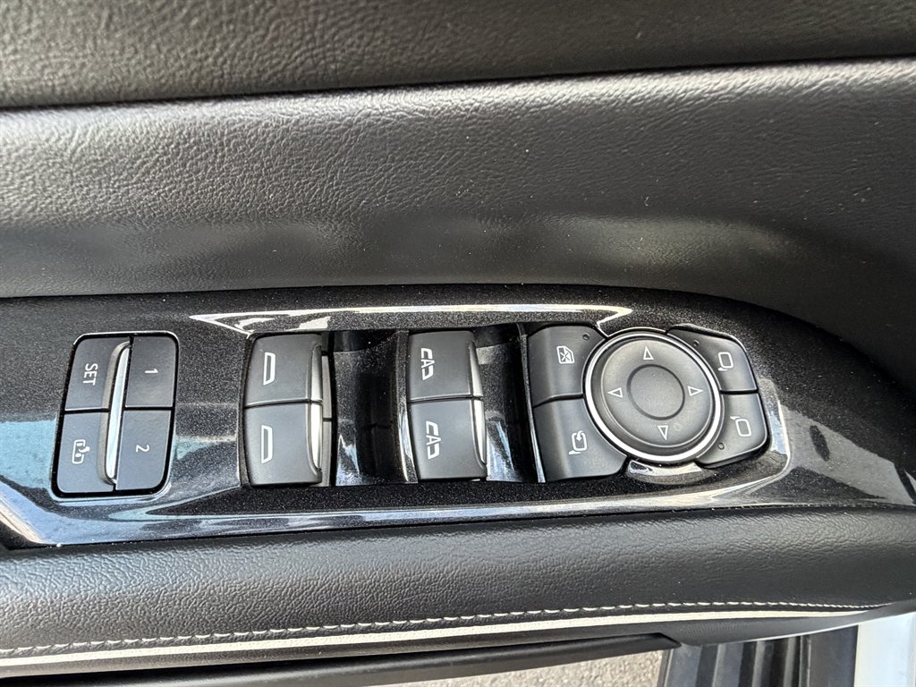 2023 Cadillac Escalade - $58,990