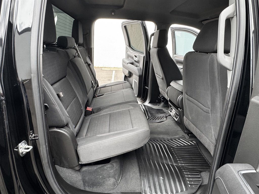 2025 GMC Sierra 1500 - $31,990
