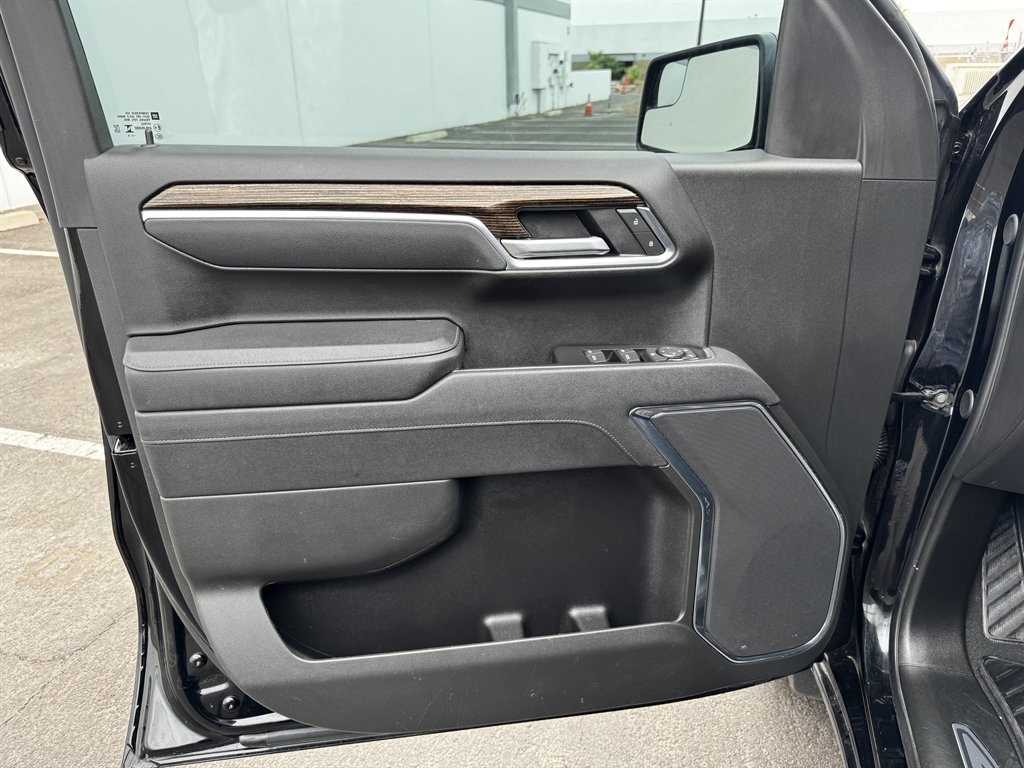 2025 GMC Sierra 1500 - $31,990