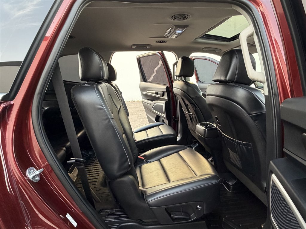 2023 Kia Telluride - $21,990