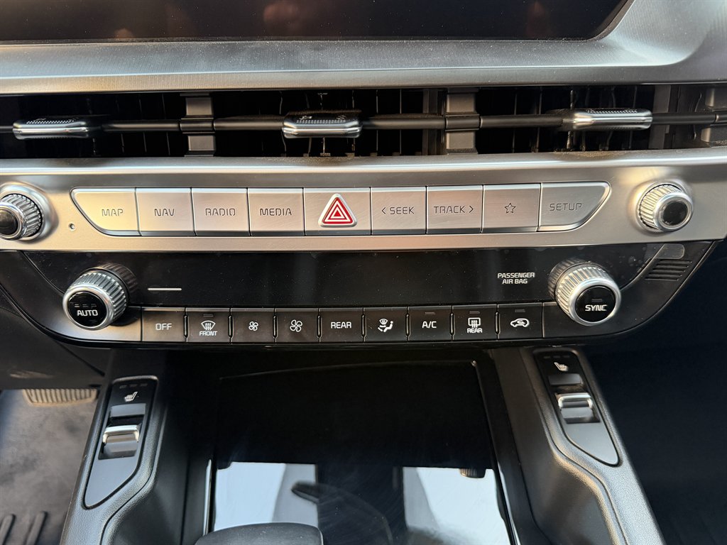 2023 Kia Telluride - $21,990