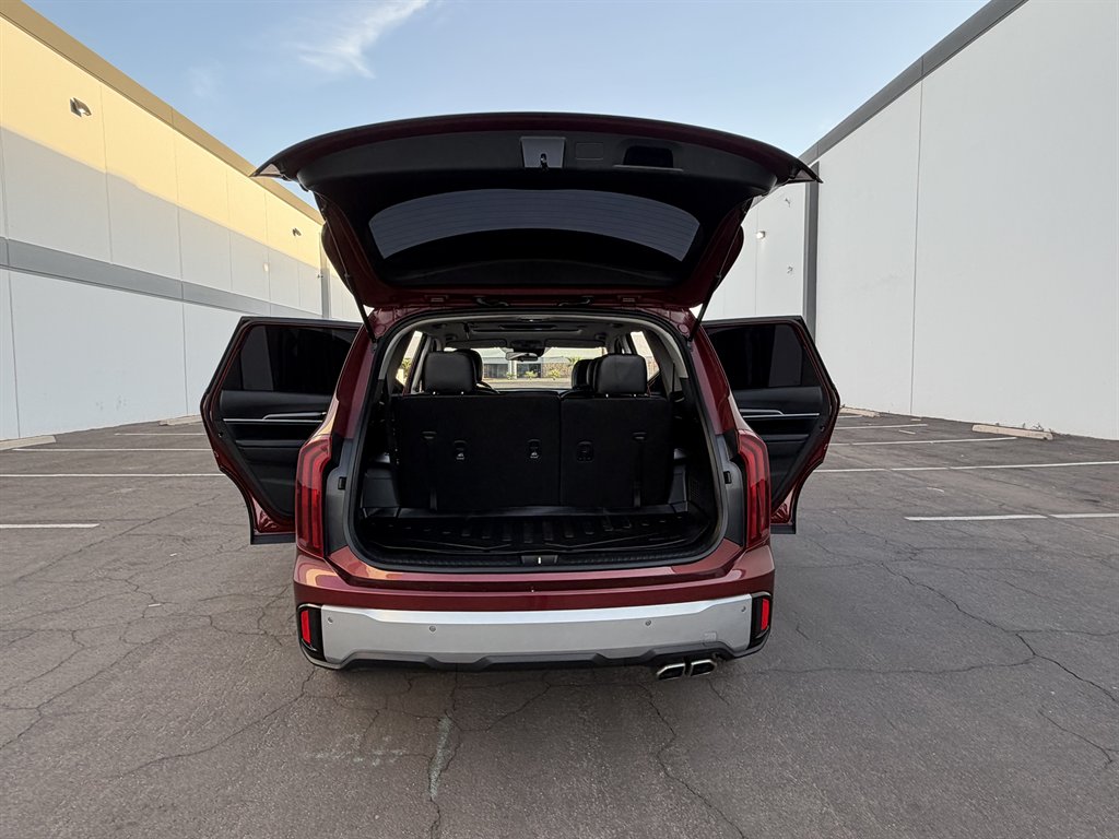 2023 Kia Telluride - $21,990