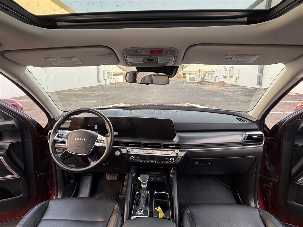 2023 Kia Telluride - $21,990