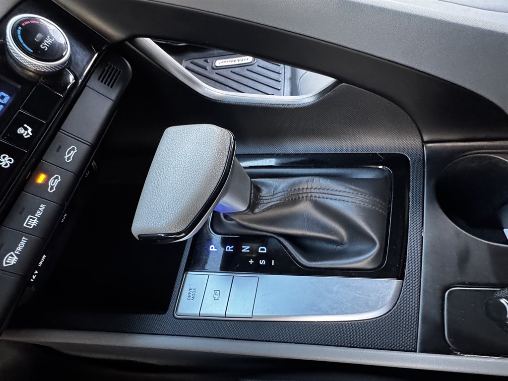 2023 Hyundai Elantra - $11,990