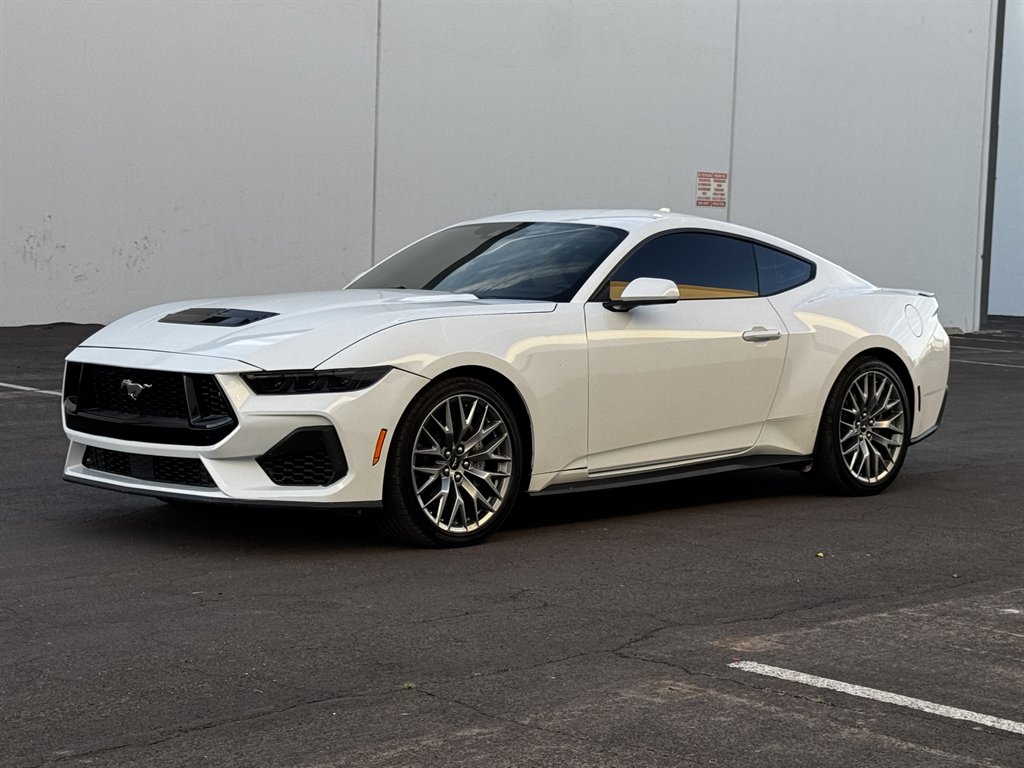 2025 Ford Mustang - $38,990
