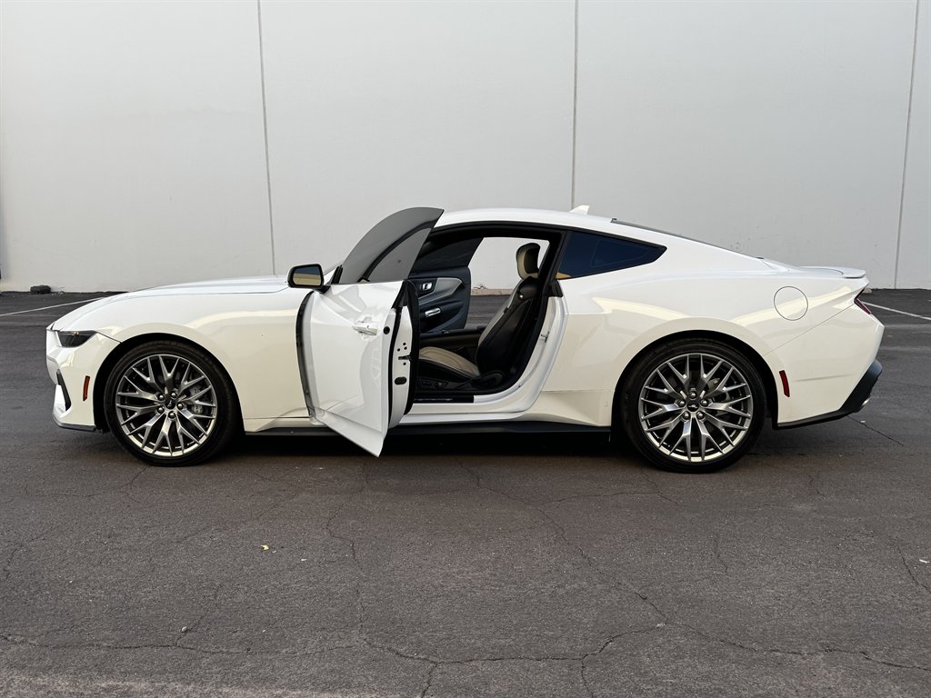 2025 Ford Mustang - $38,990