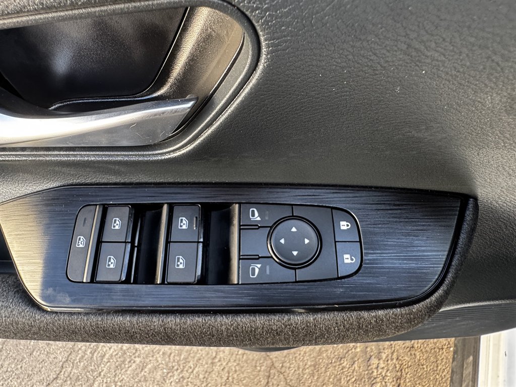 2025 Nissan Kicks - $15,990