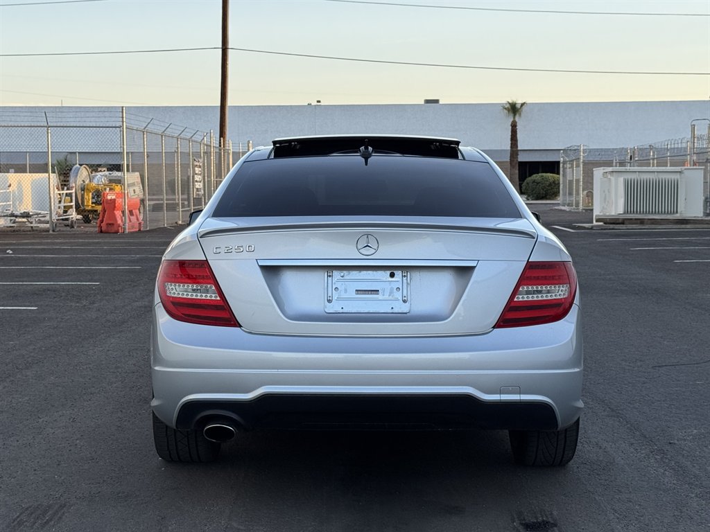 2015 Mercedes-Benz C-Class - $11,490