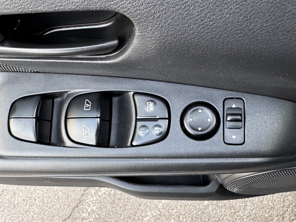 2020 Nissan Kicks - $9,490