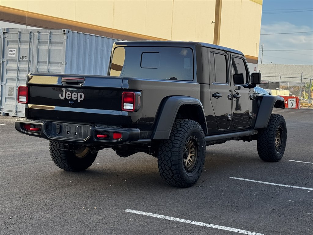 2023 Jeep Gladiator - $35,990