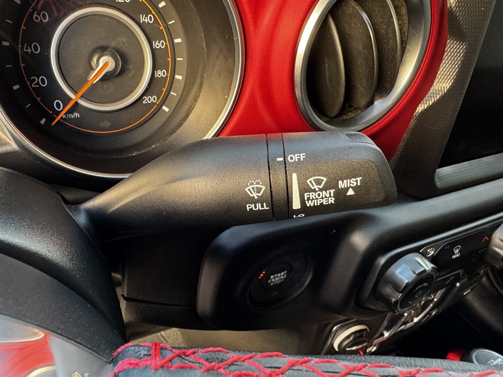 2023 Jeep Gladiator - $35,990