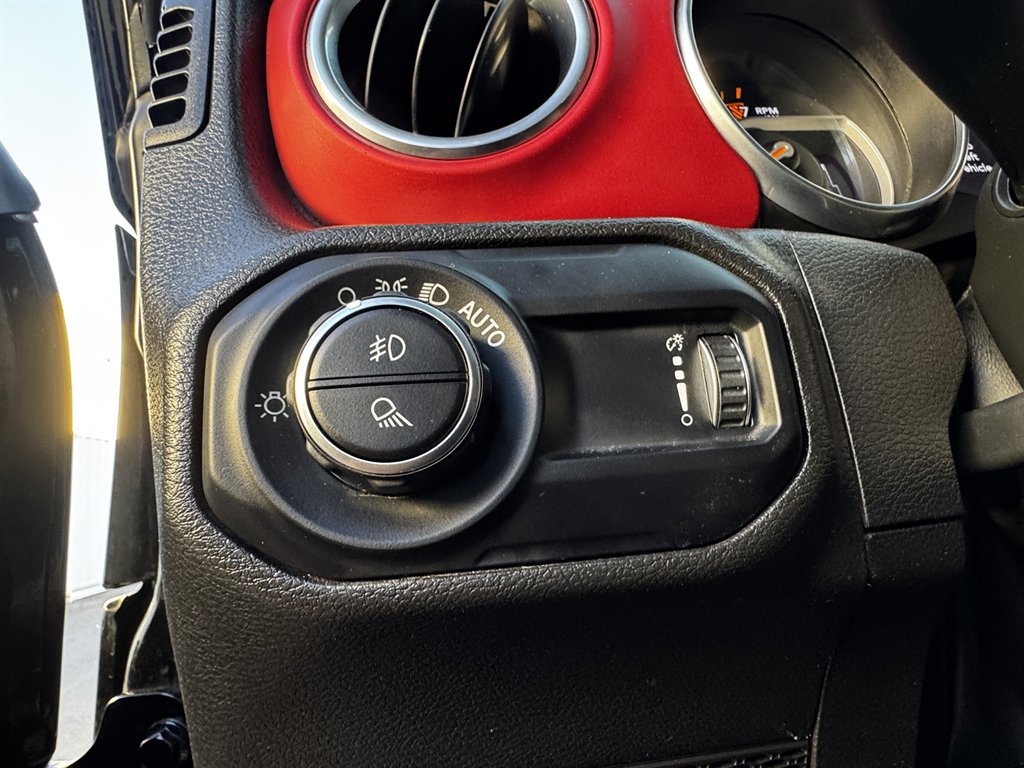 2023 Jeep Gladiator - $35,990