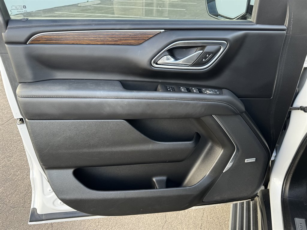 2023 Chevrolet Suburban - $44,990