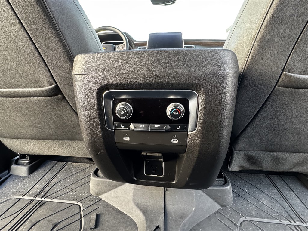 2023 Chevrolet Suburban - $44,990