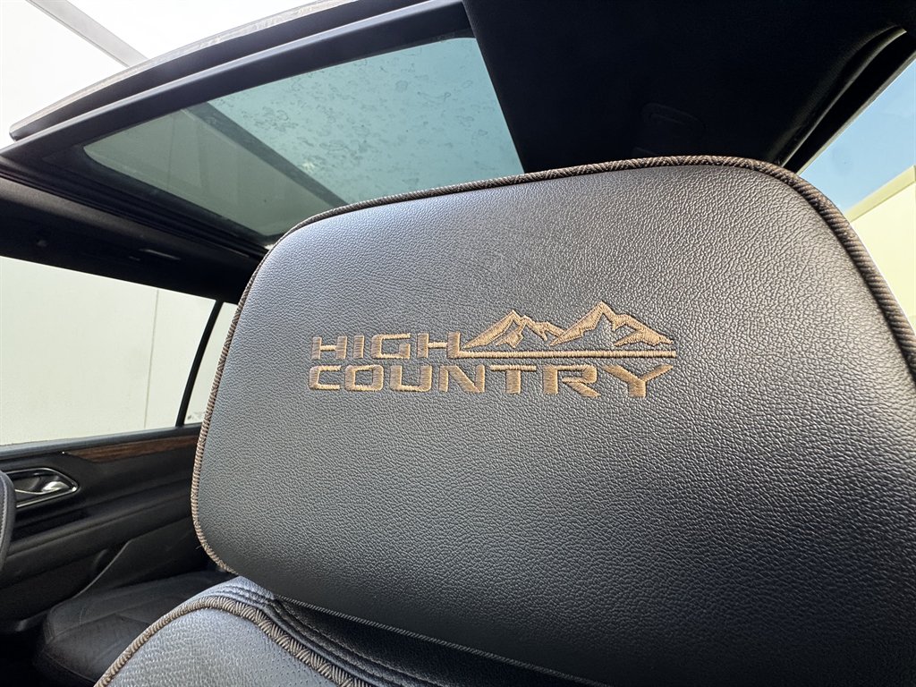 2023 Chevrolet Suburban - $44,990