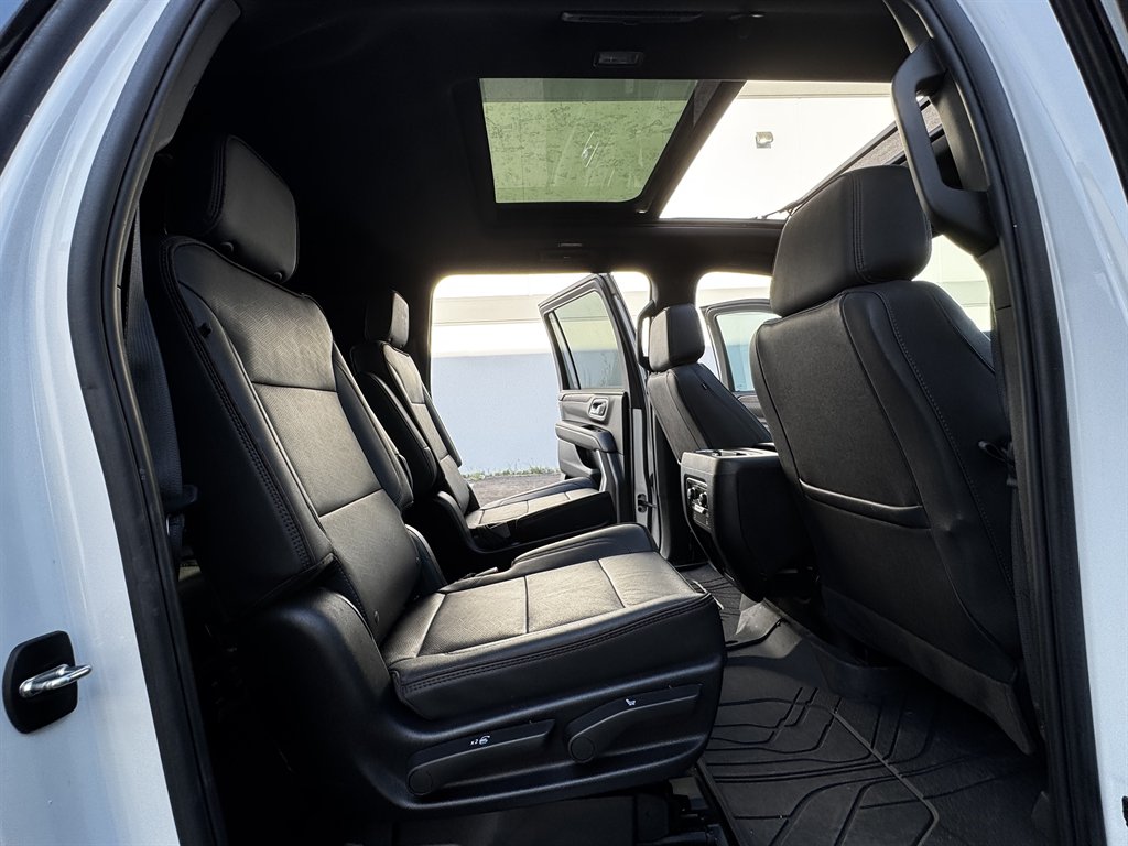 2023 Chevrolet Suburban - $44,990