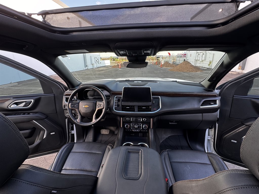 2023 Chevrolet Suburban - $44,990