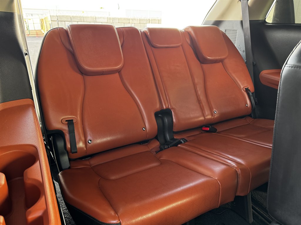 2022 Kia Carnival - $19,990