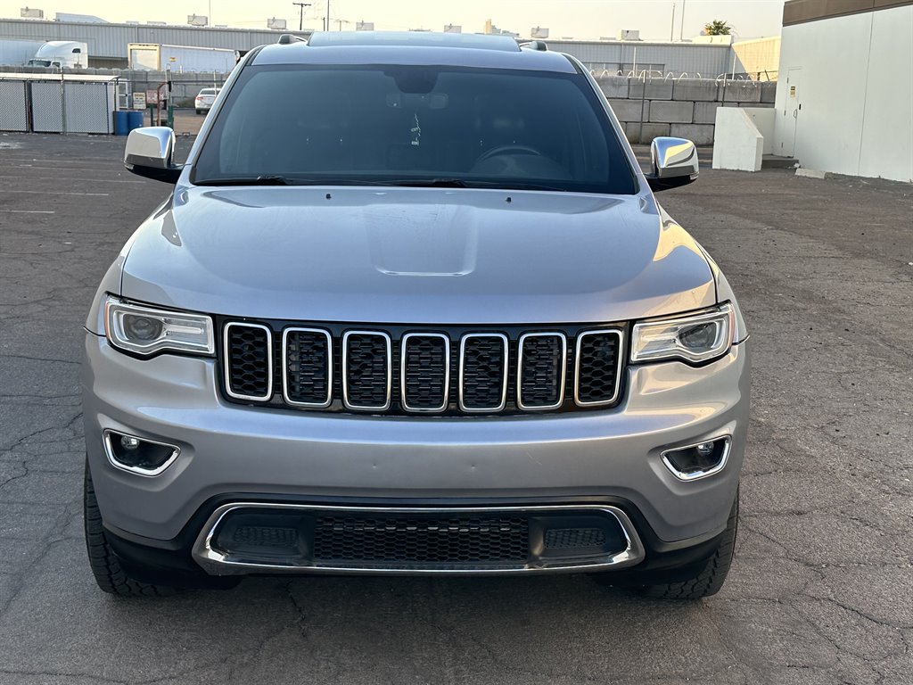 2019 Jeep Cherokee - $15,990