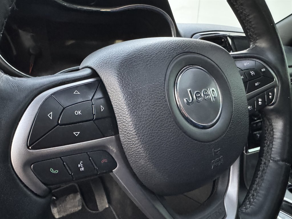 2021 Jeep Cherokee - $16,990