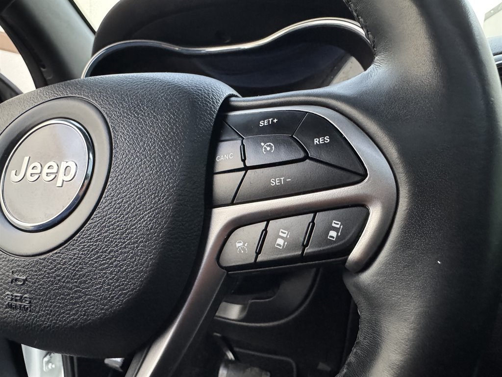 2021 Jeep Cherokee - $16,990