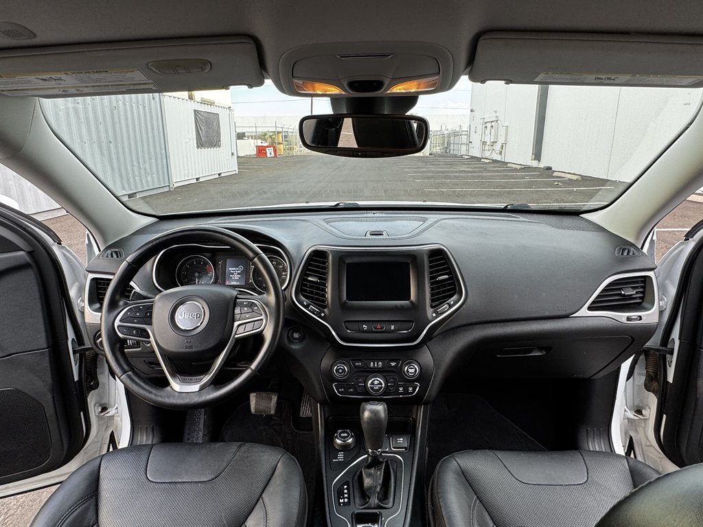 2020 Jeep Cherokee - $13,990