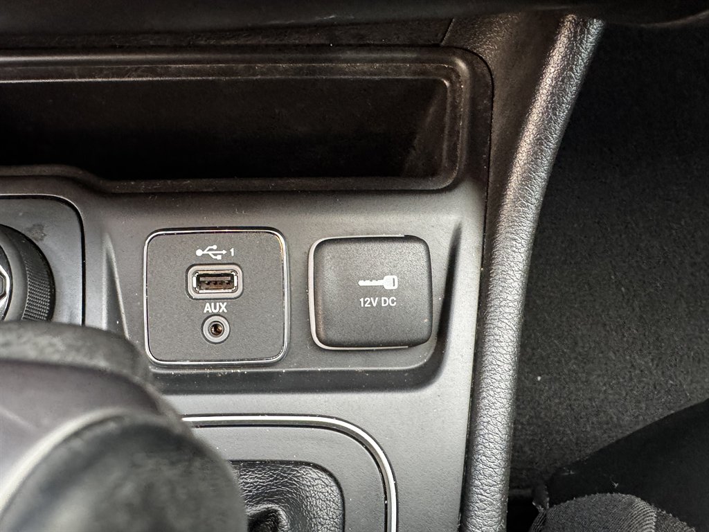 2020 Jeep Cherokee - $13,990
