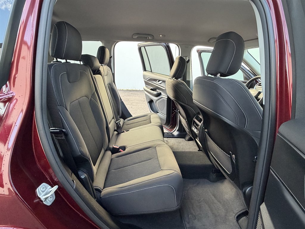 2023 Jeep Cherokee - $18,990