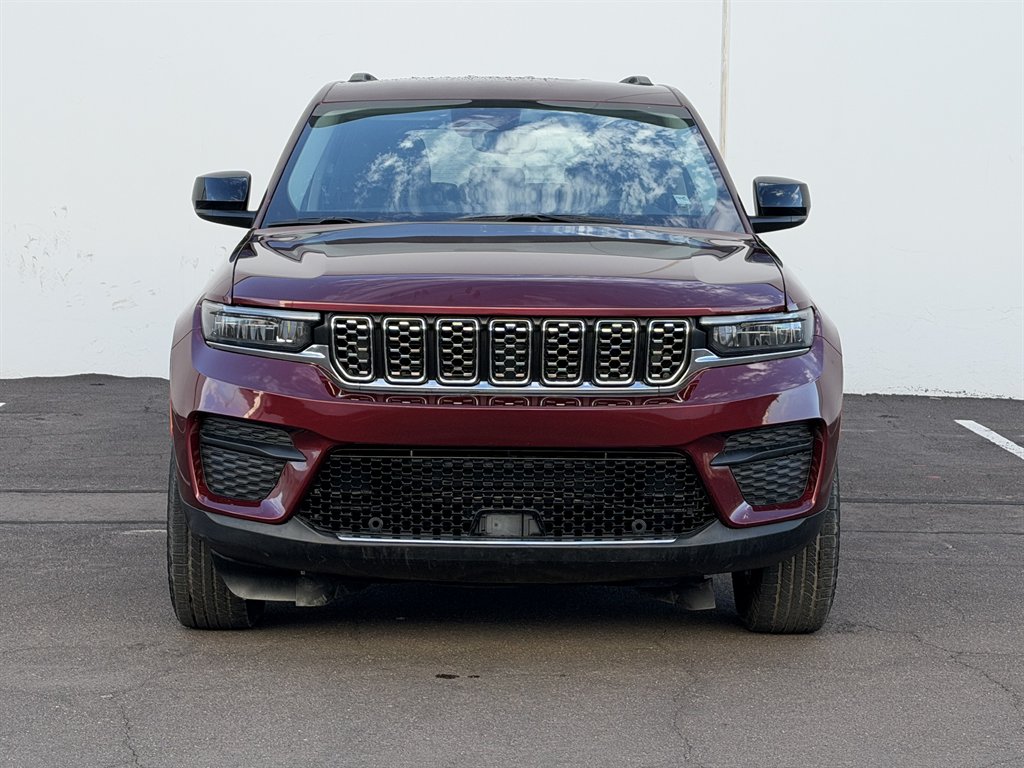 2023 Jeep Cherokee - $18,990