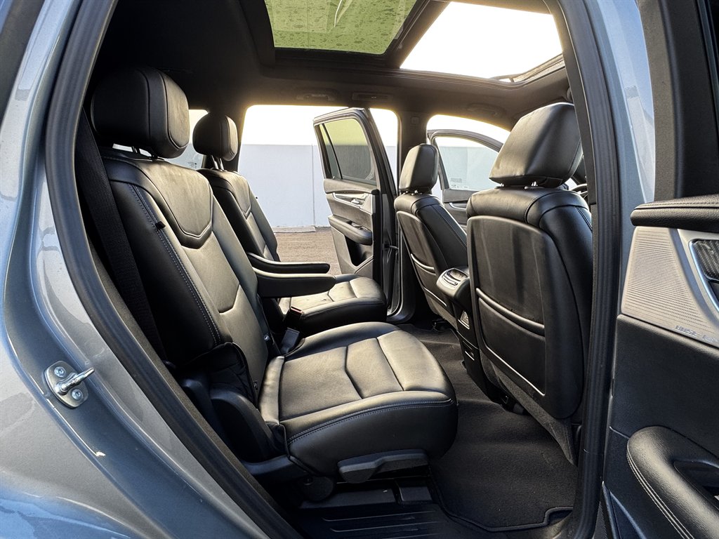 2024 Cadillac XT6 - $32,990