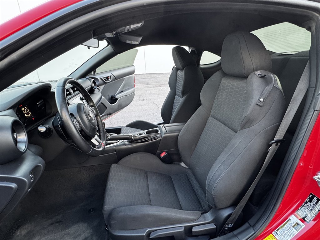 2023 Toyota 86 - $18,990