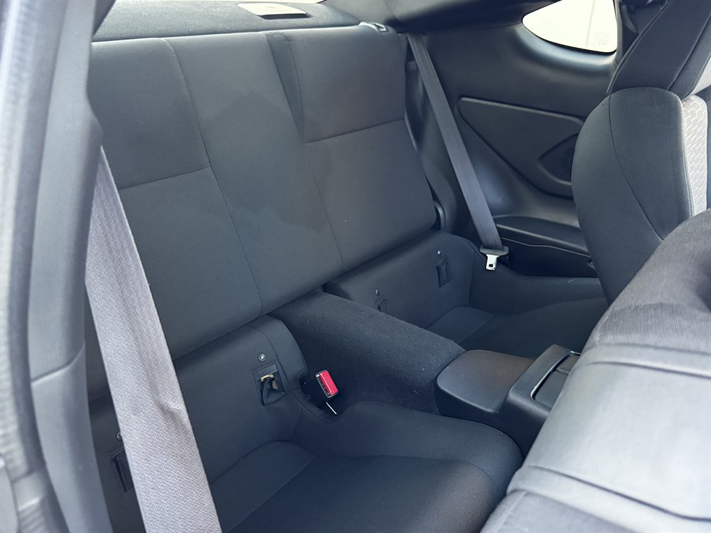 2023 Toyota 86 - $18,990