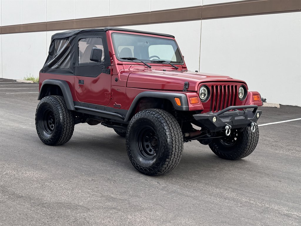 1998 Jeep Wrangler - $10,990