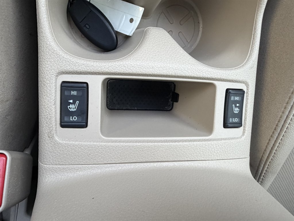 2016 Nissan Rogue - $10,990