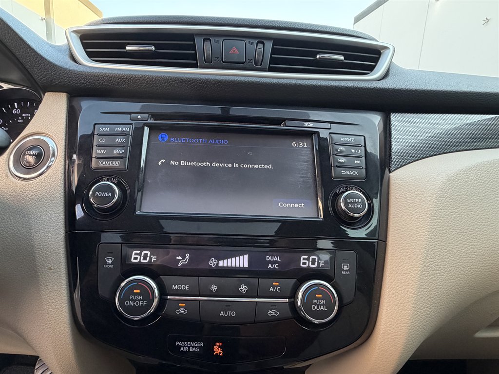2016 Nissan Rogue - $10,990