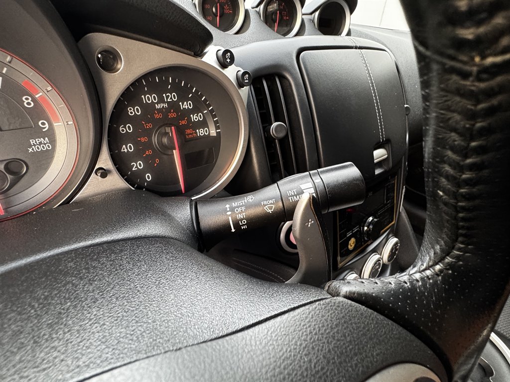2013 Nissan 370Z - $14,990