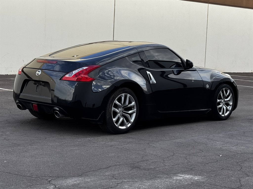 2013 Nissan 370Z - $14,990