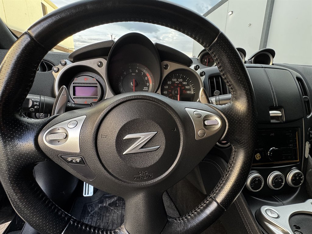 2013 Nissan 370Z - $14,990