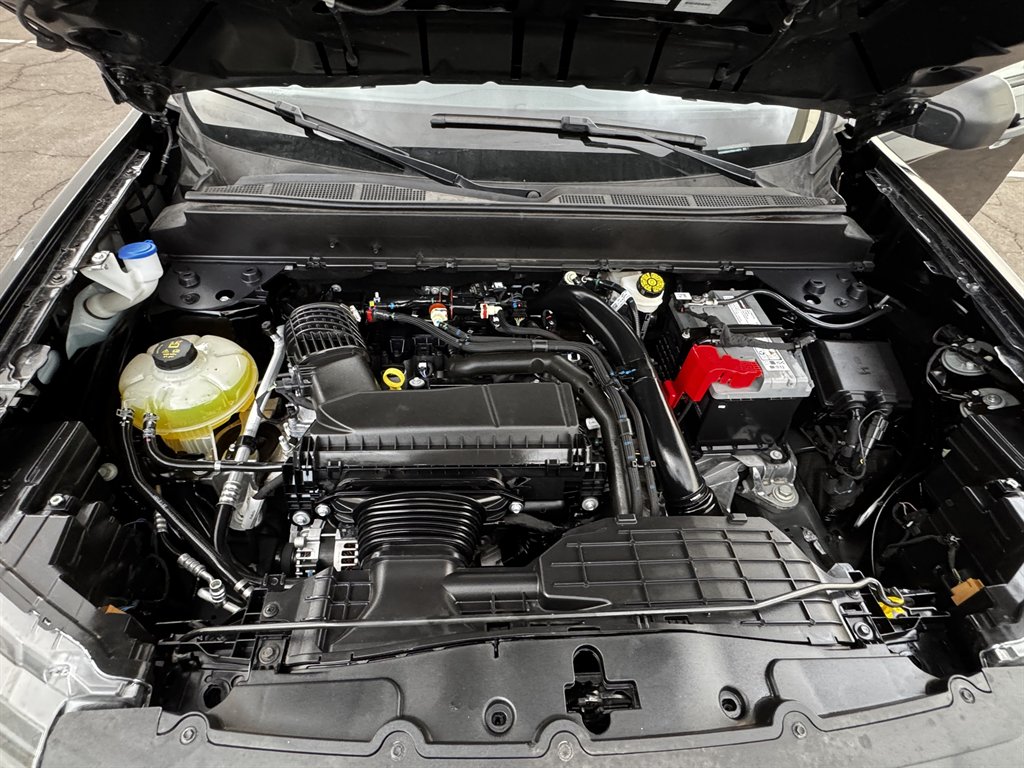 2025 Ford Maverick AWD - $20,990